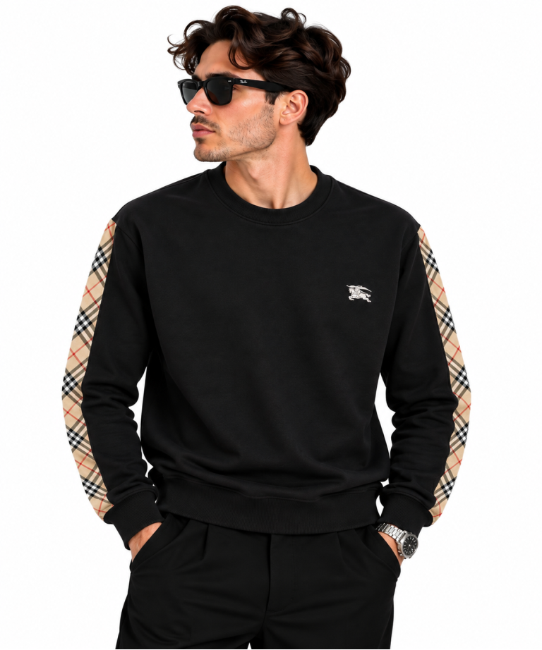 BURBERRY EKOSE KOL DETAYLI SIFIR YAKA SWEATSHIRT
