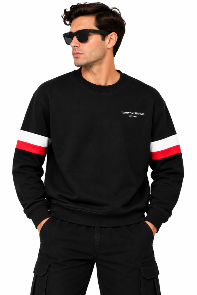 TOMMY HILFIGER ŞERIT KOL DETAYLI SIFIR YAKA SWEATSHIRT